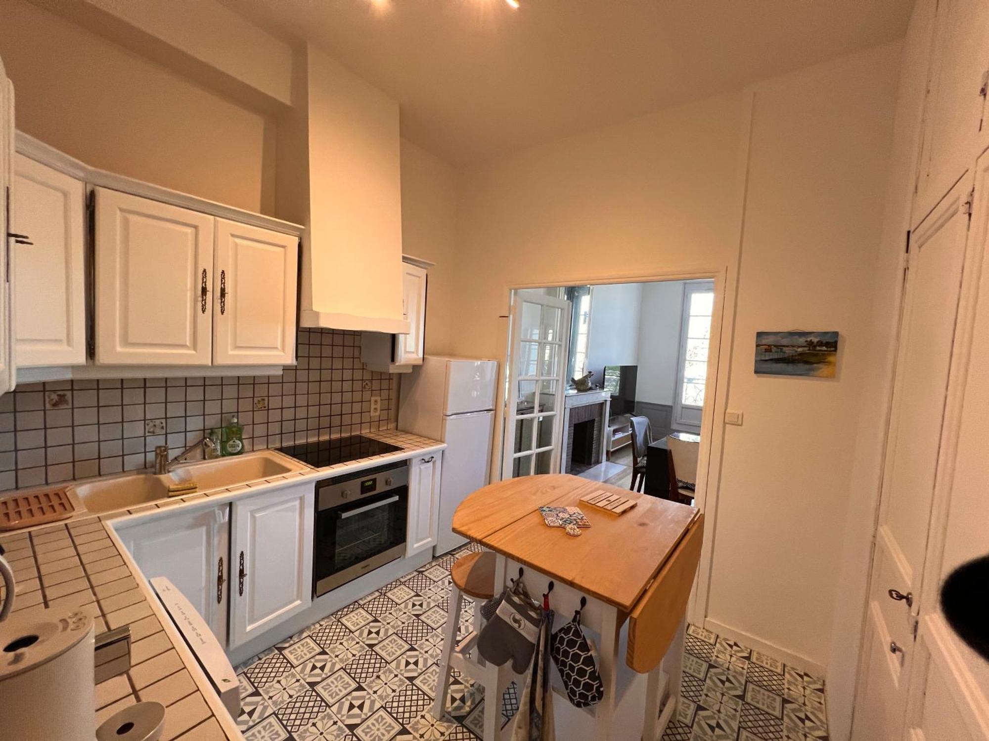 La Colbertine - Charming Apartment In Place Colbert Rochefort  Ngoại thất bức ảnh