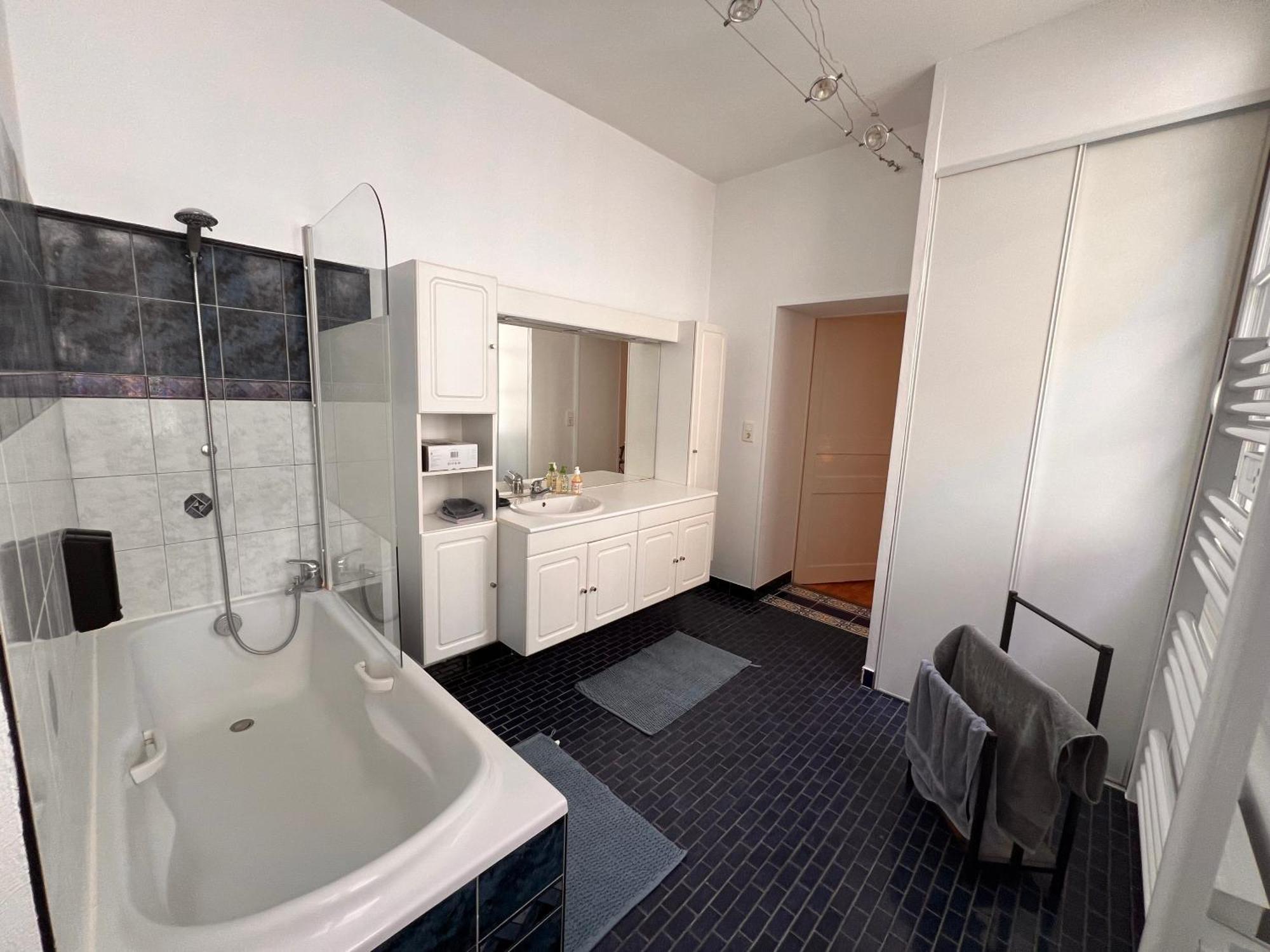 La Colbertine - Charming Apartment In Place Colbert Rochefort  Ngoại thất bức ảnh